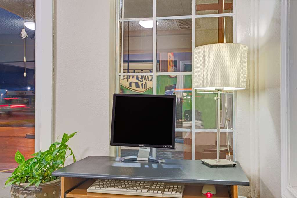 Quality Inn Oklahoma City South Facilities photo