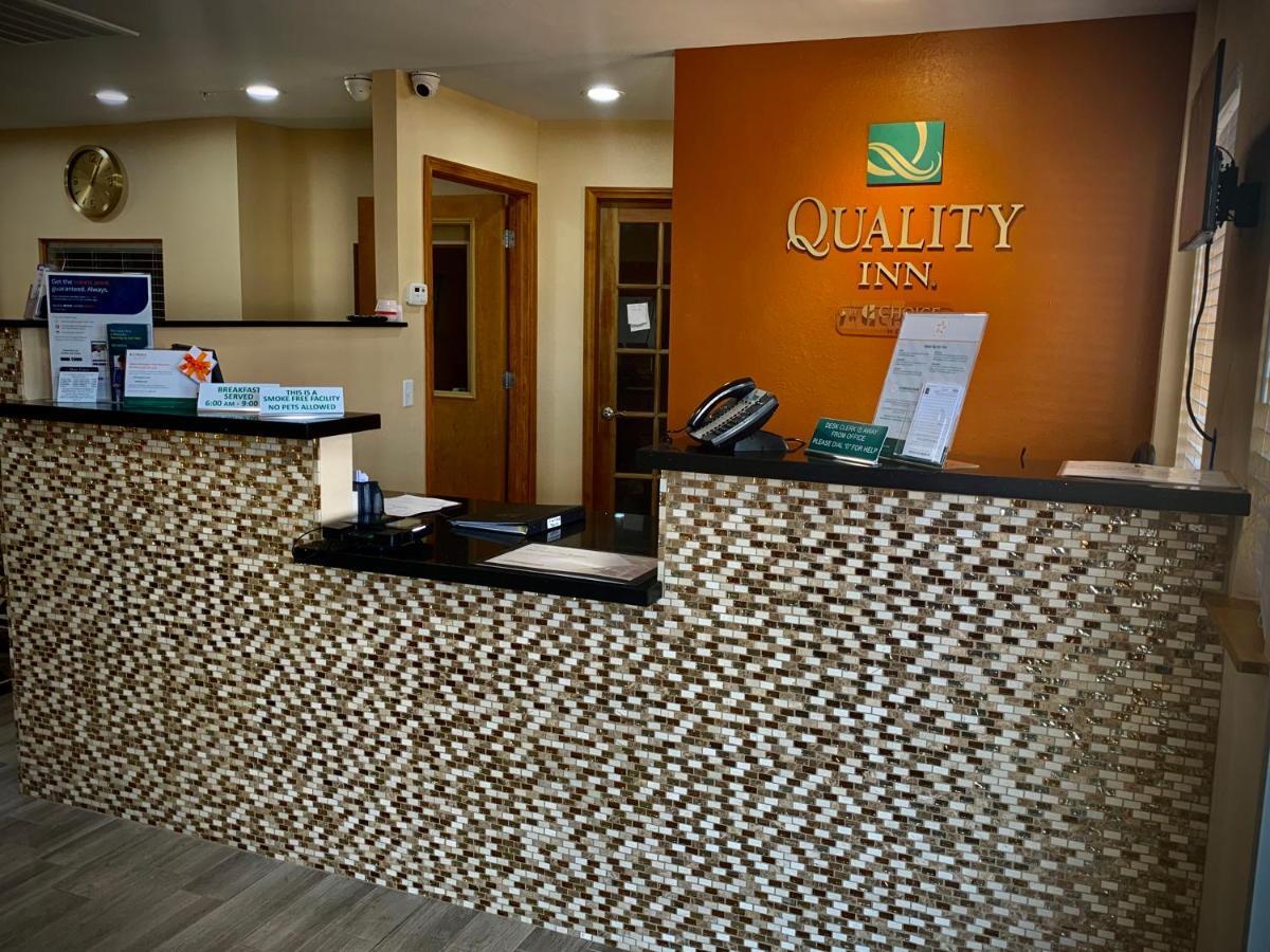 Quality Inn Oklahoma City South Exterior photo