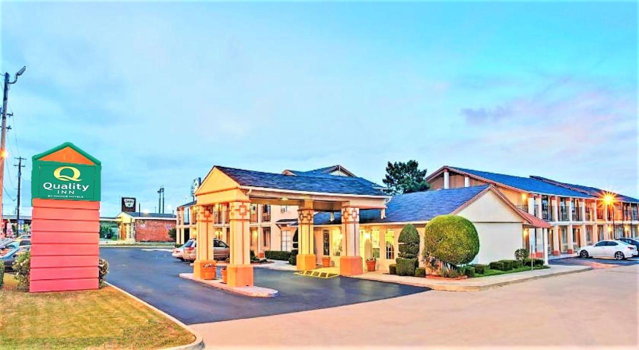 Quality Inn Oklahoma City South Exterior photo